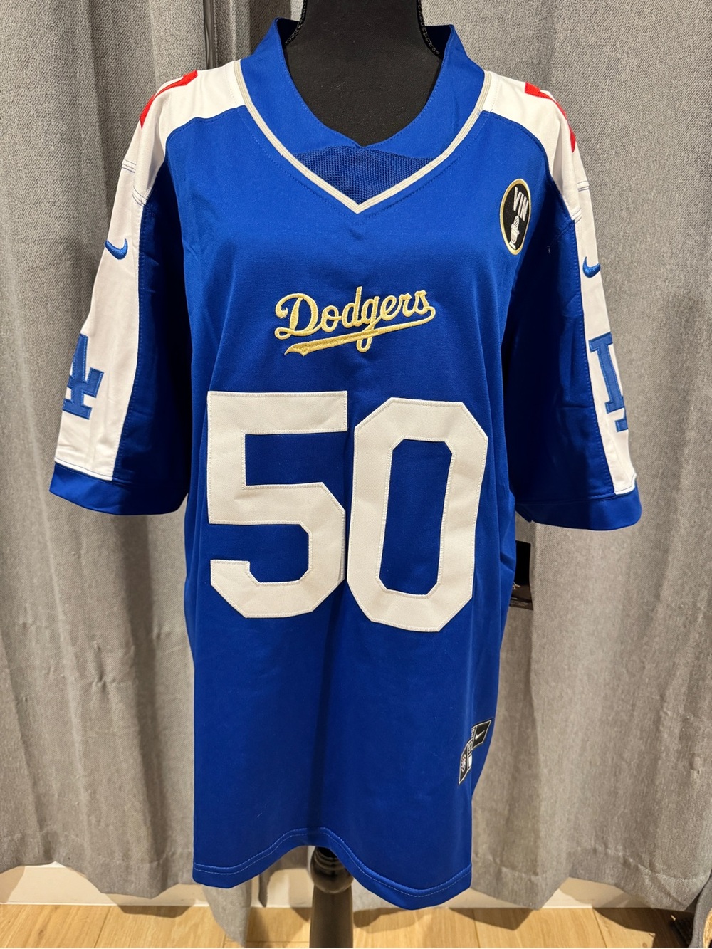 NWT - MLB Football Style Dodgers Mookie Betts Royal Blue #50 Men’s Jersey